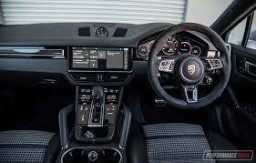 Research the 2020 porsche cayenne hybrid with our expert reviews and ratings. Video 2020 Porsche Cayenne Turbo S E Hybrid Four Minute Fang Performancedrive