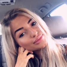 Leah Suzanne Pepper (@LeahPep)