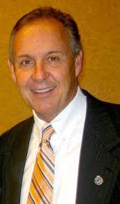 Jim Compton, local motorsports broadcaster, dies at 62