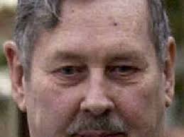 Man convicted in tax auditor's killing dies