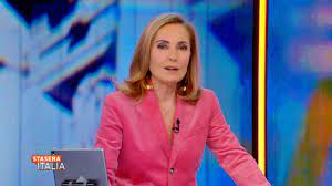 Vi presentiamo il palinsesto di questa sera. Barbara Palombelli Vip Spiega L Assenza A Stasera Italia Prima Serata Lanostratv