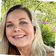 Sue Tapley Email & Phone Number