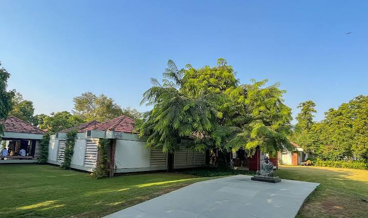 Sabarmati Ashram, Ahmedabad: A Travel Guide – So Many Travel Tales