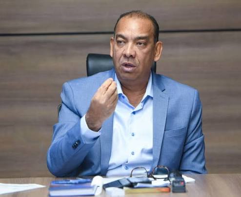 Deligne Ascención: Obras Públicas inició inversión que supera los tres mil  millones de pesos en aceras, contenes y asfaltado de calles de la provincia  Santo Domingo