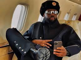 Gims Dadju Darcy Et Charles Tabu Dans Les Airs Direction Kinshasa 25935 |  Hot Sex Picture