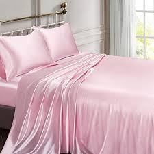 Wholesales 3 pcs queen size embroidered satin bedspread king size chinese bedspreads quilt coverlet bedspread. Vonty Satin Sheets King Size Silky Soft Satin Bed Sheets Pink Satin Sheet Set 1 Deep Pocket Fitted Sheet 1 Flat Sheet 2 Pillowcases Buy Online At Best Price In Uae Amazon Ae