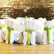 Für nur 1,50 € pro husse mieten! Stuhlhussen Mieten Hochwertiger Stuhlhussen Verleih Ab 2 50 Deko Design