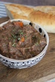 With that being said, we've that should add a little bit of sunshine to a gloomy, rainy day! Delicious Family Favourite Slow Cooker Beef Stew