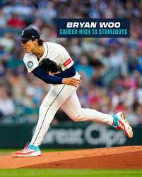 Chill..! His name is Yuki Yudzuru.! And he is one of the strongest AV idols  out there with a beast Libido..!🥵🤣 (Specialized in hardcore banging)😂😂  [Best chemistry with Mino suzume, Yuka Mizuno,