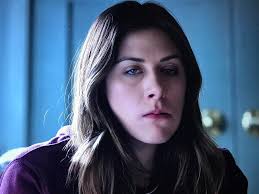 Anyone else bothered by the way Dexter pronounces 'lawyer'?