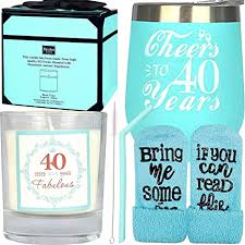 Weitere ideen zu geschenke zum geburtstag, geschenke, geschenkideen. 40 Geburtstag Geschenke Fur Frauen 40 Geburtstag 40 Geburtstag Tumbler 40 Geburtstag Dekorationen Fur Frauen Geschenke Fur 40 Jahre Alte Frau Drehen 40 Jahre Alte Geburtstagsgeschenke Ideen Fur Frauen Amazon De Kuche Haushalt
