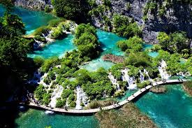 Das wasser ist sehr flach und lädt hauptsächlich zum flanieren und spielen ein. Pag Insel Reisefuhrer Was Zu Sehen In Pag Insel Sehenswurdigkeiten Interessante Orte