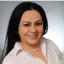 Tamara Schilling's Instagram, Twitter & Facebook