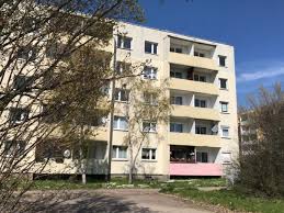 Eine belegung mit bis zu 4 personen ist optional möglich. 2 Zimmer Wohnungen Oder 2 Raum Wohnung In Bitterfeld Mieten