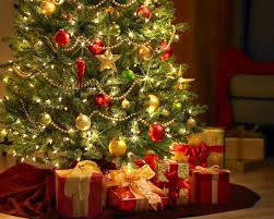 Christmas electric light strands & outdoor lights; Beautiful Christmas Decor In Charming Old Fashioned Red Colors