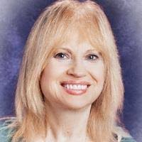 Robyn Gamble's Instagram, Twitter & Facebook