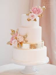 Elegant Wedding Cakes With Vintage Touches Modwedding Elegant Wedding Cakes Wedding Cakes Beautiful Wedding Cakes