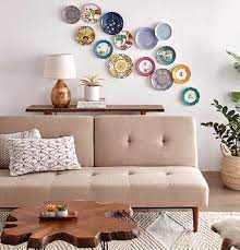 Such beautiful ideas for hanging decorative plates. 3 Wall Decor Styles Unique Wall Decor Plates On Wall Plate Wall Decor