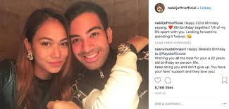 Beliau adalah kakak kepada pelakon nelydia senrose dan raysha rizrose. Inilah Dia Ibu Dan Ayah Uqasha Nelydia Senrose Mana Tumpahnya Kuah Kalau Bukan Ke Nasi Patutlah Cantik Belaka Lepat Pisang