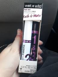 Ihre mehrfach ausgezeichnete beauty & lashes experten in graz. Wet N Wild Extension Lashes Kit Lash O Matic E1421 Very Black Inci Beauty