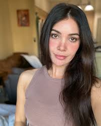 Genius" Aretha: Unforgettable (TV Episode 2021)