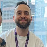 8 ملفًا شخصيًا يحتوي على “Yaser Ibrahim”