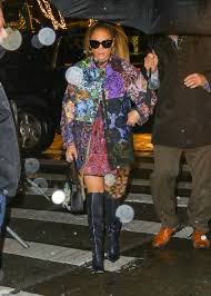 Welcome to bargain bro philippines. Jennifer Lopez In Coach Coat Arriving The Tonight Show Starring Jimmy Fallon Fashionsizzle