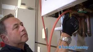 How to check the gas inlet working pressure in relation to error code E133 