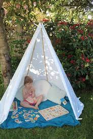 Would you make time to play in this backyard teepee? Super Simple 5 Minute Backyard Teepee Mama Papa Bubba Teepee Kids Diy Teepee Teepee