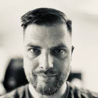 Ken Mraz's Instagram, Twitter & Facebook