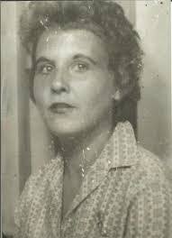 Fay Mullins's Instagram, Twitter & Facebook