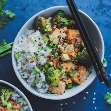 And who said a healthy lunch always needs to be a salad? Chinese Takeout Style Tofu And Broccoli Instant Pot Recipes