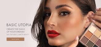 Andrea Palermo Beauty Influencer for Farmasi