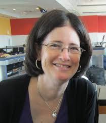 Tracy Bradley's Instagram, Twitter & Facebook