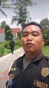 Seragam yang menggunakan jenis bahan ini harganya lebih mahal. Fkpm Pasutren