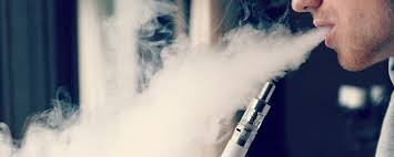 Im grunde genommen darfst du alles ab deinem 18. Jugend Trend Shisha Wie Gefahrlich Ist Shisha Rauchen Familienkasse Info De