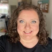 Kimberly Reinhardt's Instagram, Twitter & Facebook