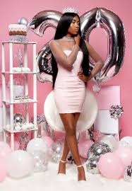 Straight Hair Bundles With Closure Brazilian Human Hair Weave Queenlife Hair 16th Birthday Outfit Photoshoot Outfits Birthday Dresses