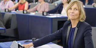 Marielle, si talentueuse et si courageuse, marielle de sarnez vient de partir. Jq4ig Qsb An8m