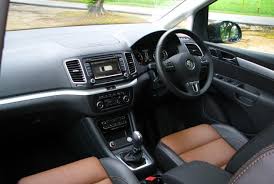 Looking for a new volkswagen mpv car? Volkswagen Sharan 2 0 Tsi Test Drive Review Paultan Org