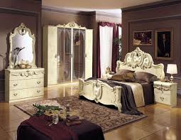 Put the french and the renaissance together and you are bound to get magic. Renaissance Style Interior Design Ideas