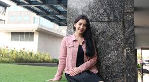 Lamar kekasih di atas helikopter dan makan malam di hotel mewah, miller khan buat kekasih terharu mp3 duration 3:03 size. Biodata Farali Khan Aktres Cantik Black Belt Kaler Pink Azhan Co