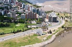 Vista Aerea De Rambla Wilson Y Bulevar Artigas Barrio Punta Carretas Montevideo Uruguay Vacaciones En Uruguay Uruguay Vista Aerea