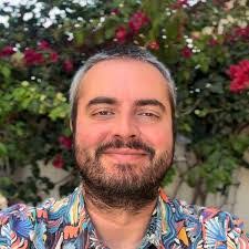 Andre Saab's Instagram, Twitter & Facebook