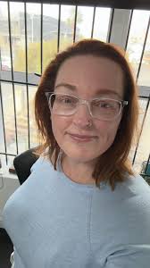 Jewish woman seeking partner in Chicago or Florida