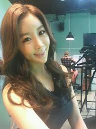 Hasil gambar untuk korean girl beauty