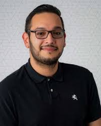 Oscar Orozco's Instagram, Twitter & Facebook