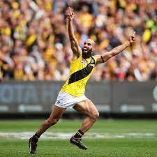 Jun 11, 2021 · hawthorn forward mitch lewis was a surprising addition to the injury list when the teams were named on thursday. Bachar Houli Facebook