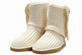 Ugg projects sneakers similar to workout shoes, typical boots, knit boots, knock off uggs chappals, crocs, sandals and even more. How To Clean Knit Ugg S Without Shrinking Them Xcleaning Net Your Cleaning Tips