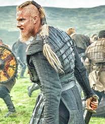 Hail king bjorn ironside, the viking who cannot die! Pin Auf Vikings Uploads
